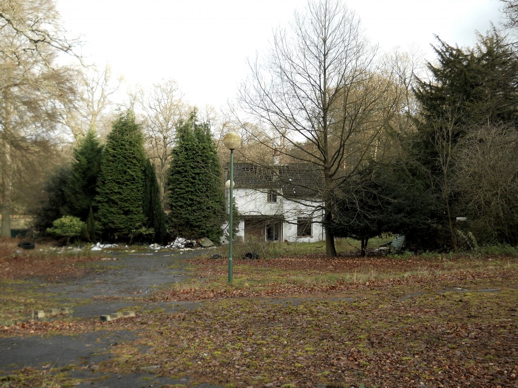 Empty-sad-house-from-distance